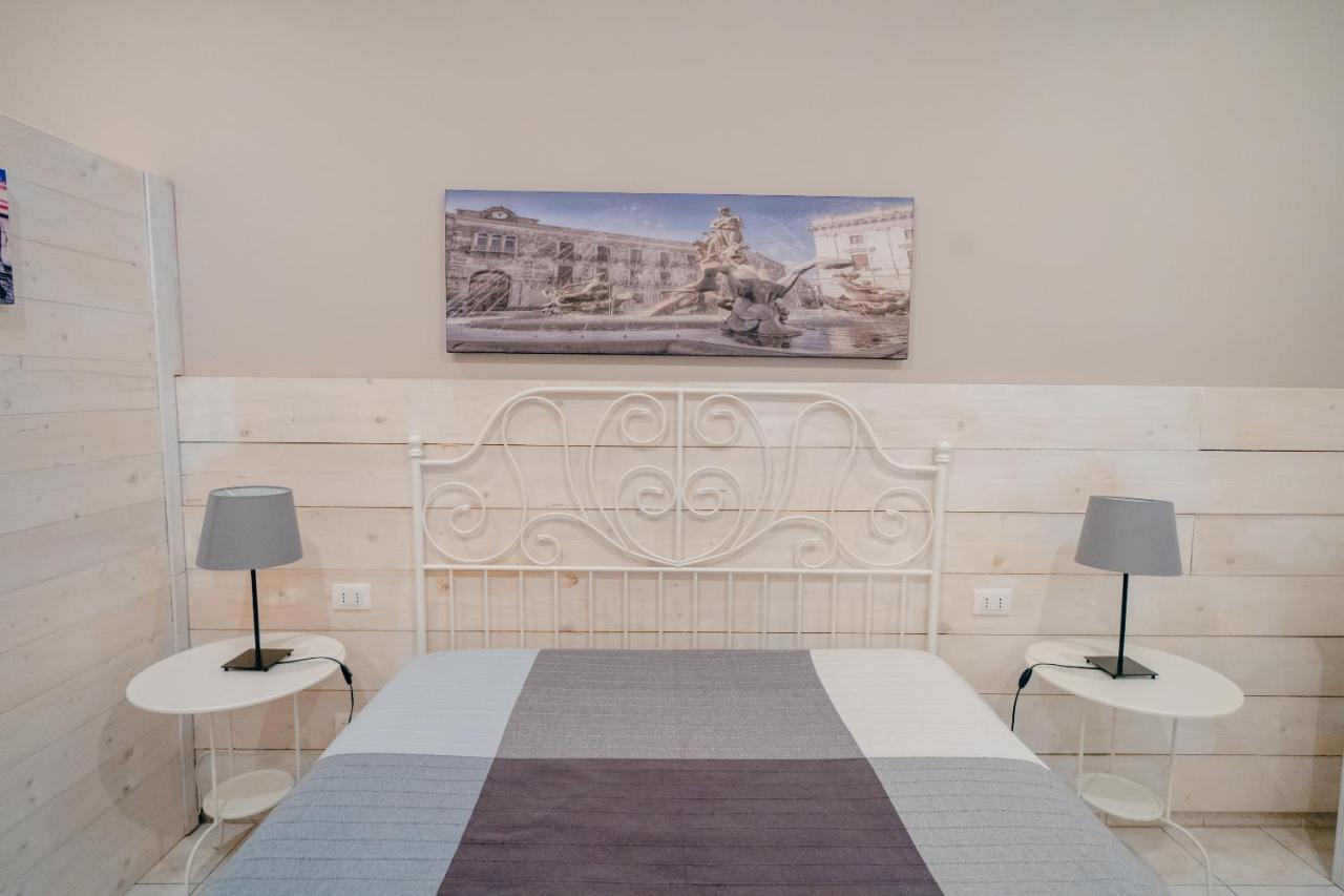 Syracuseapartments Il Piave Di Siracusa Appartamento Per 6 Persone Vicino Ad Ortigia A 200M Dal Mare エクステリア 写真