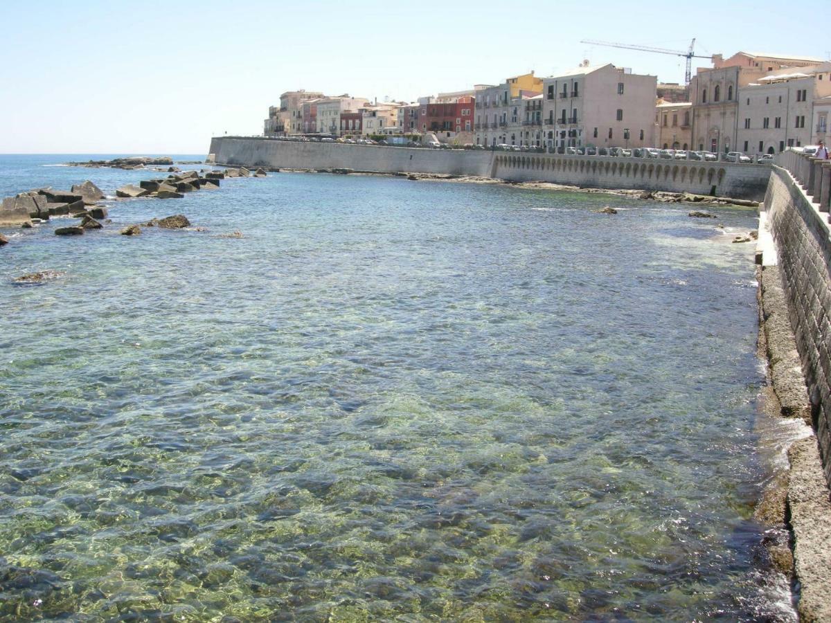 Syracuseapartments Il Piave Di Siracusa Appartamento Per 6 Persone Vicino Ad Ortigia A 200M Dal Mare エクステリア 写真
