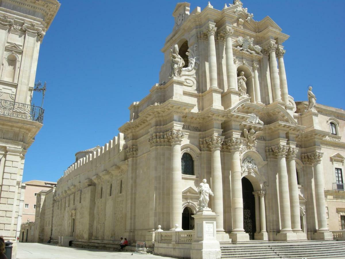 Syracuseapartments Il Piave Di Siracusa Appartamento Per 6 Persone Vicino Ad Ortigia A 200M Dal Mare エクステリア 写真